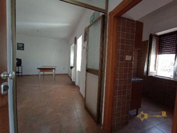 Ready to live in town house with panoramic view in Furci. Img6