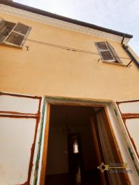 Perfect town house with five bedrooms and cellar for sale. Italy | Molise | Salcito . 42.000 € Ref.: SL0998 photo 15