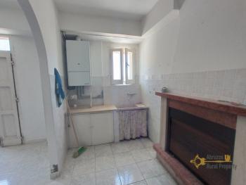 Large townhouse with panoramic view, garden and barn. Italy | Abruzzo | Castiglione Messer Marino . €42.000 Ref.:CMM3315 photo 29