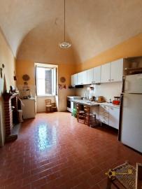 Incredible historic apartament with three bedrooms. Abruzzo. Img29