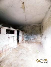 Detached town house with garden and separate annex for sale.Italy | Abruzzo | Torrebruna. €45.000 Ref.: TF5698 photo 43