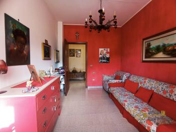 Incredible country house with 6000 sqm of land for sale. Lovely location. Img32