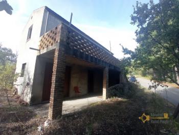 Detached country house with cellars and wood. Italy | Abruzzo | Tufillo. € 40.000 Ref.: TF9596 photo 15