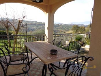 Luxury villa with large garden and olive grove. Manoppello. Img18