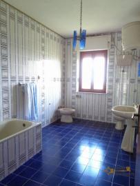 Five bedrooms country house with 5000 sqm of land for sale. Img19