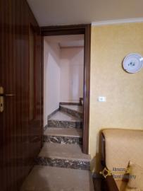 Four-bedroom traditional stone house with private garden. Agnone Img18
