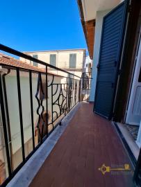 Four-bedroom traditional stone house with private garden. Agnone Img21