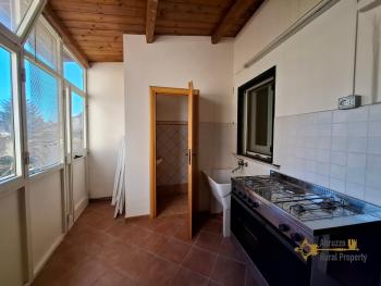 Four-bedroom traditional stone house with private garden. Agnone Img12