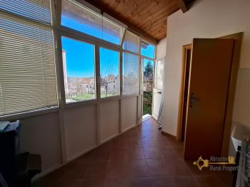 Four-bedroom traditional stone house with private garden. Agnone Img14