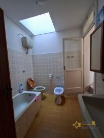 Four-bedroom traditional stone house with private garden. Agnone Img26