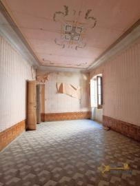 Elegant Historic Residence with Authentic Frescoes and Panoramic Views, near the Coast. Torino Di Sangro Img33