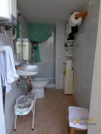 Detached building with two apartments, garden and basement. Img33