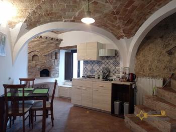 Finely restored stone house with incredible view, Carunchio.