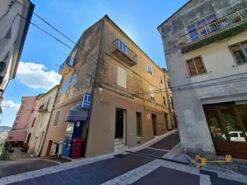 Ready to move in apartment with balconies and panoramic view. San Buono. Img2