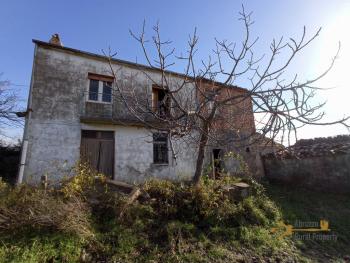 Ruin with land in the outskirt of Guilmi with mountain view for sale. Img23