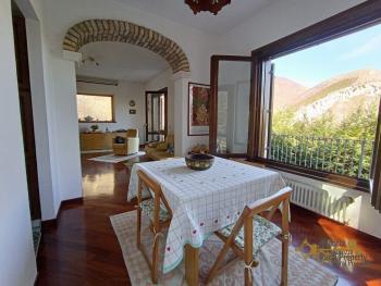 Four-bedroom cottage surrounded by 6000 sqm of land and woodland. Carpineto della Nora Img13