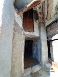 Panoramic stone house with balconies, terrace and cellars. San Buono. Img30