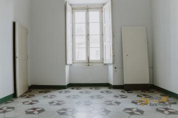Beautiful 215 sqm apartment part of an historic palazzo. Img15