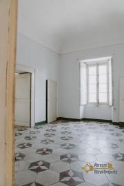 Beautiful 215 sqm apartment part of an historic palazzo. Img22