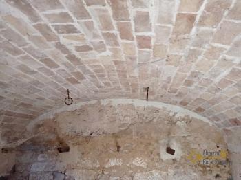 Cheap town house with cellars for sale in Rapino, Abruzzo. Img30