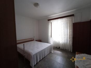 Ready to move in town house with terrace, 7km to the coast. Img15