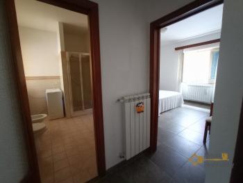 Ready to move in town house with terrace, 7km to the coast. Img12