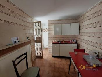 Traditional stone house with garden near the coast. Tavenna. Img6