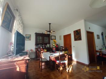 Large villa with garden and garage. Mafalda. Img22