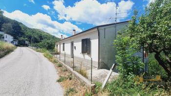 Detached country house with panoramic terrace, garage and garden. Img3