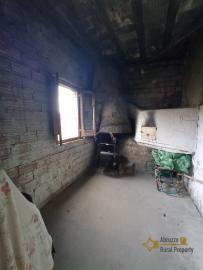 Detached country house with panoramic terrace, garage and garden. Img31