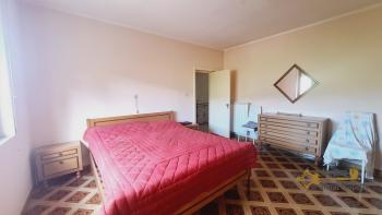 Detached country house with panoramic terrace, garage and garden. Img22