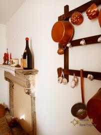 Charming three-bedroom stone house with mountain view and a cellar. Castiglione Messer Marino Img12