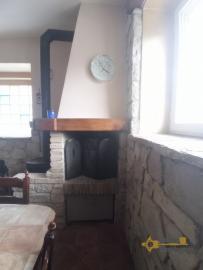 Very large town house with terrace and solar panels. Tornareccio. Img34