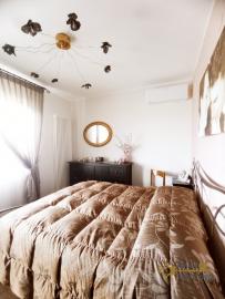 Completely restored town house with small garden and annex for sale. Img17