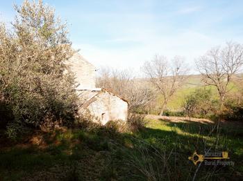 Cheap ruin with land and panoramic view near the coast for sale. Img5