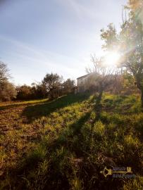 Cheap ruin with land and panoramic view near the coast for sale. Img2