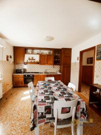 Large town house with two apartments for sale in Colledimezzo. Img23