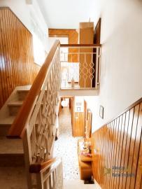 Large town house with two apartments for sale in Colledimezzo. Img30