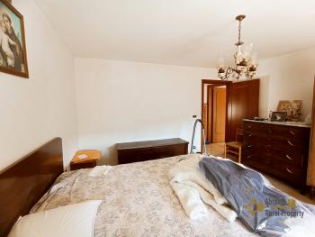 Large town house with two apartments for sale in Colledimezzo. Img32