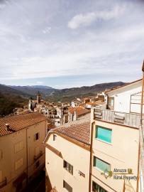 Large town house with two apartments for sale in Colledimezzo. Img38