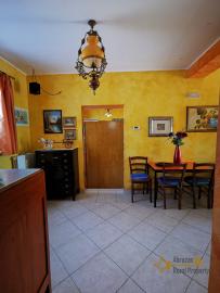 Large country property used as a restaurant and B&B, 6 km from the beach. Img16