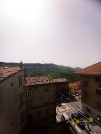 Very large town house with seven bedrooms and garden for sale. Abruzzo Img40