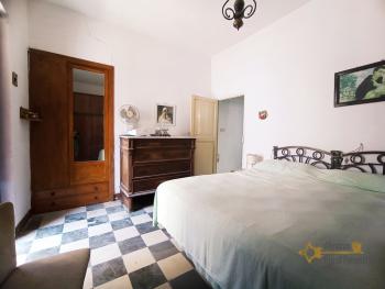 Large town house made of stone with terrace, near the coast. Img18