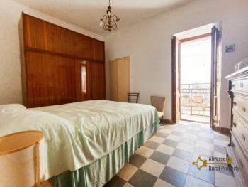 Large town house made of stone with terrace, near the coast. Img19