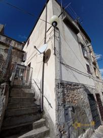 Large stone house with garden, panoramic terrace and independent annex. Carunchio Img4