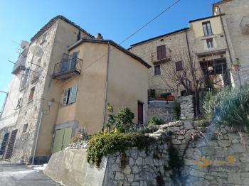 Large stone house with garden, panoramic terrace and independent annex. Carunchio Img5