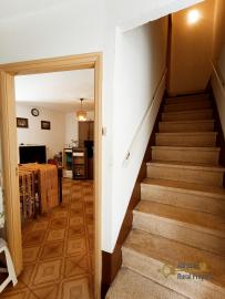 Petite town house in perfect condition near the coast for sale in Abruzzo. Img6