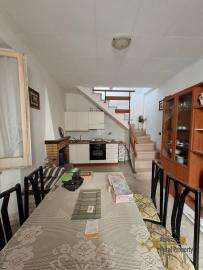 Cosy town house with panoramic view and cellar. San Buono Img3