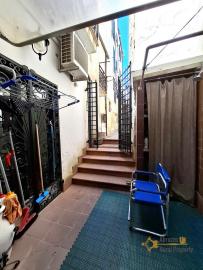 Large character stone house with rooftop terrace in the historic center of Lanciano. Img48