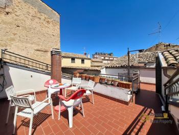 Large character stone house with rooftop terrace in the historic center of Lanciano. Img45